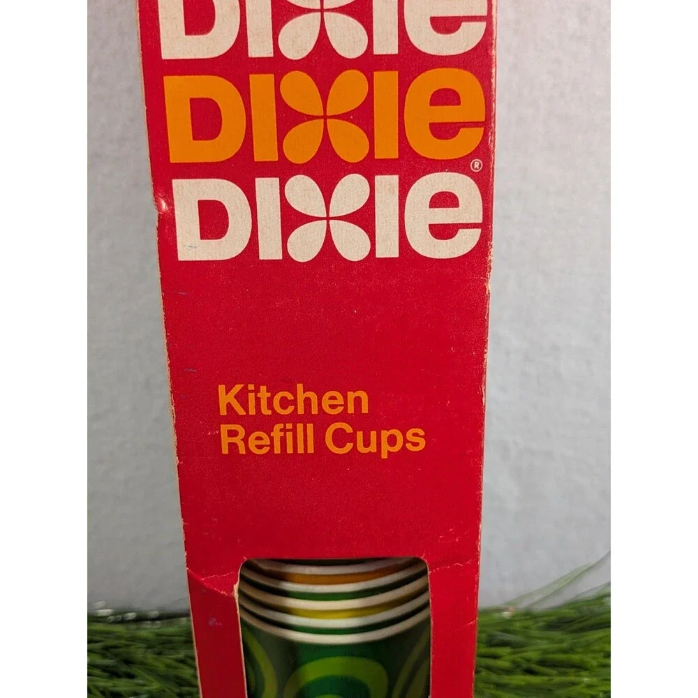 Vintage DIXIE Wax Cups 50 Kitchen 5oz Refills Psychedelic Swirl Design 1970 NOS